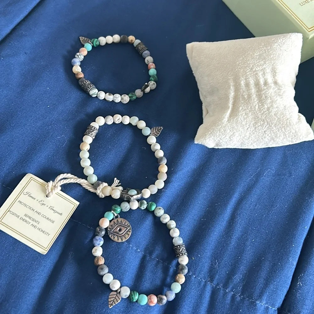 LUXE BRACELET COLLECTION • Arm Candy Bracelet • - Picture 10 of 10